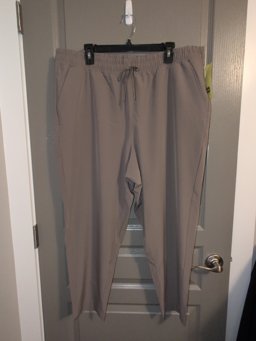 Women's Drawstring Casual Pants in Taupe